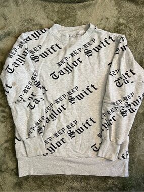 Taylor Swift Reputation Crewneck Sweatshirt with Zip Sleeves Miss Americana XS